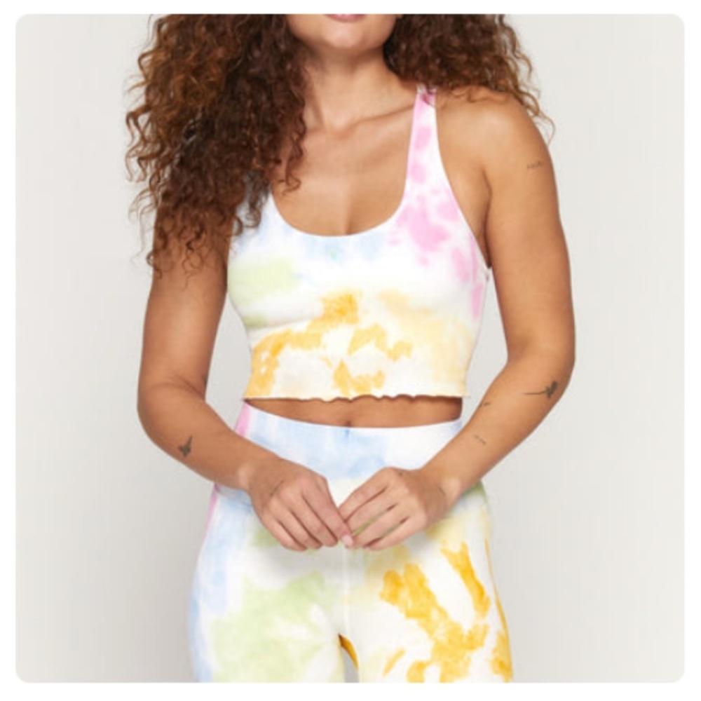 Spiritual Gangster Set Amour Crop Tank and Seamless Shorts
